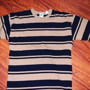 Vintage men’s GAP shirt